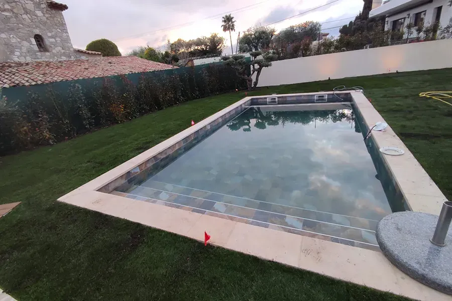 Entreprise du bâtiment à Cagnes-sur-Mer - Earthworks-03