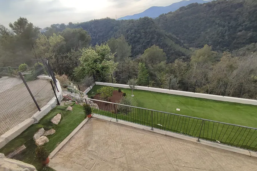 Galerie photos d’Earthworks à Cagnes-sur-Mer-16